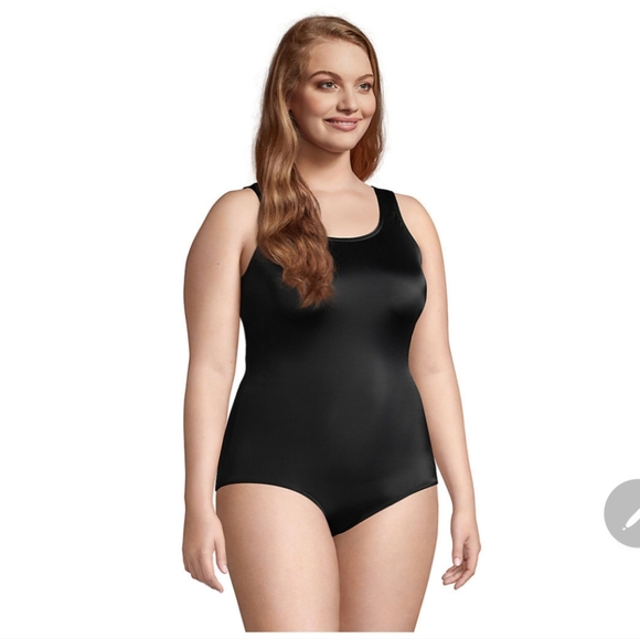 Lands' End 16W Women's Bathing Suit. - Picture 3 of 13